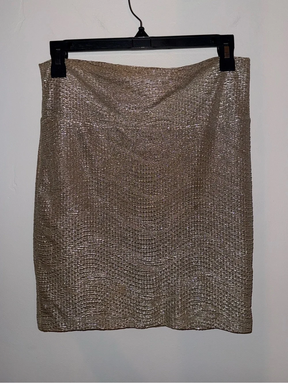 Decree Metallic Gold Pencil Skirt